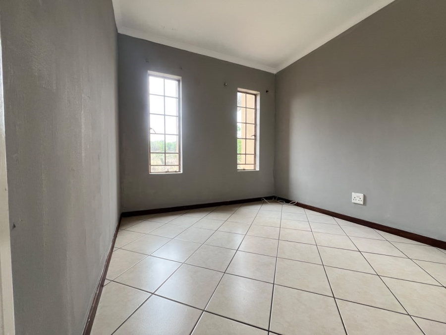 To Let 3 Bedroom Property for Rent in Equestria Gauteng