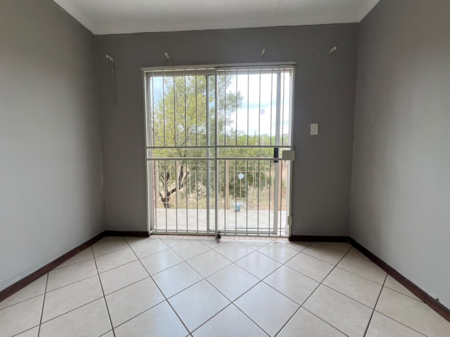 To Let 3 Bedroom Property for Rent in Equestria Gauteng