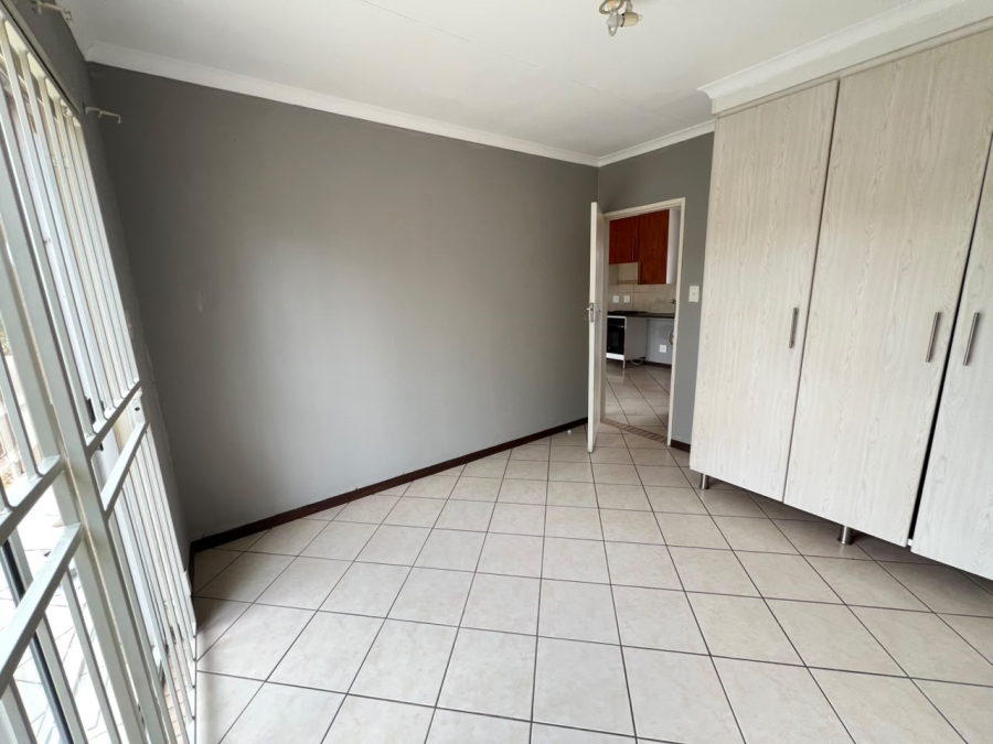 To Let 3 Bedroom Property for Rent in Equestria Gauteng