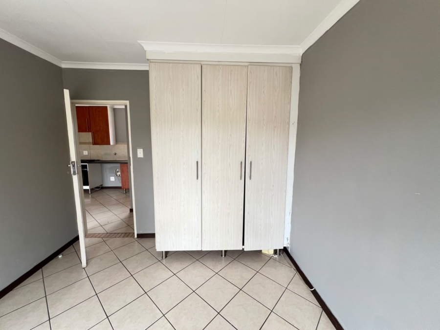 To Let 3 Bedroom Property for Rent in Equestria Gauteng