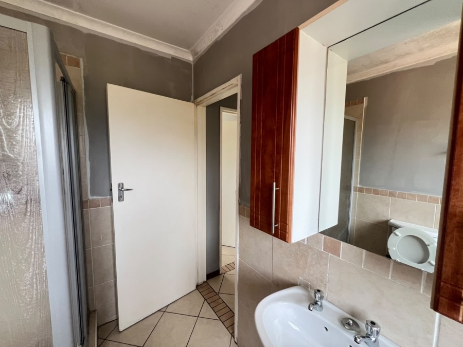 To Let 3 Bedroom Property for Rent in Equestria Gauteng