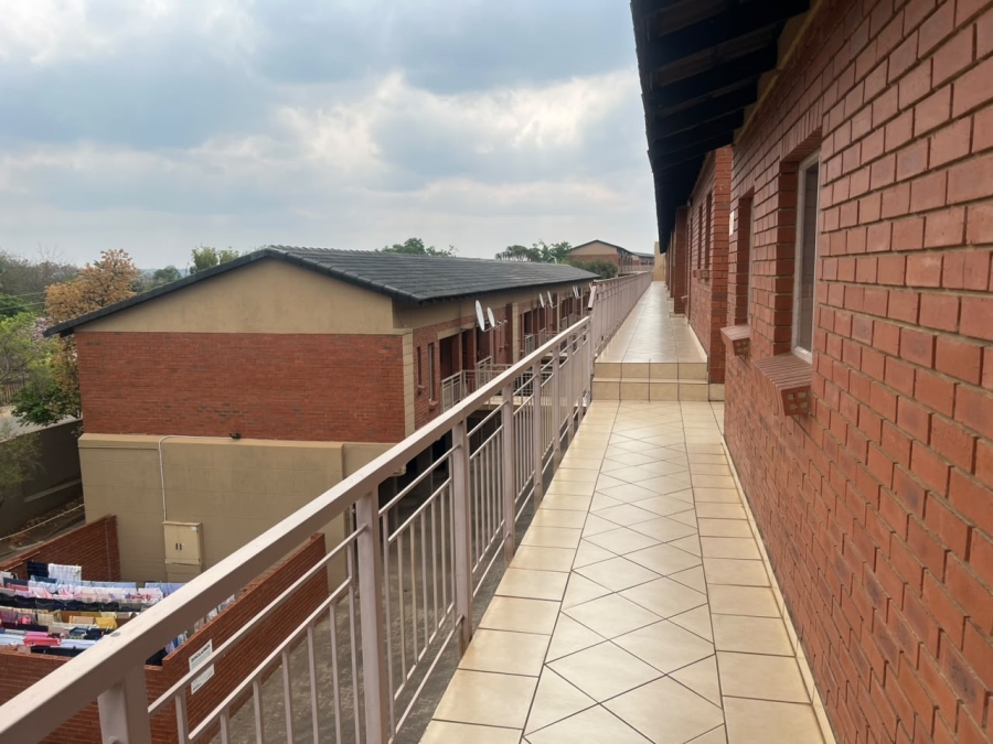 To Let 3 Bedroom Property for Rent in Equestria Gauteng