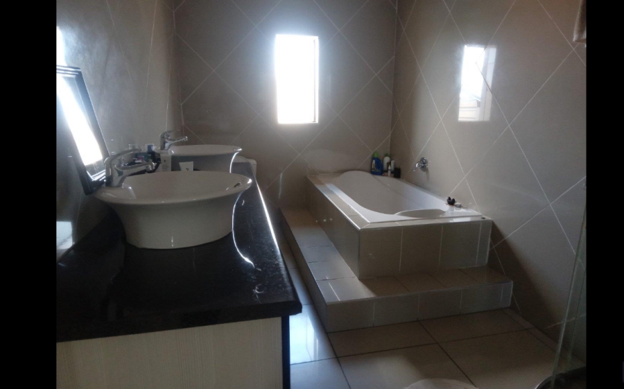 3 Bedroom Property for Sale in Philip Nel Park Gauteng