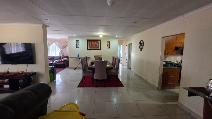 5 Bedroom Property for Sale in Capital Park Gauteng