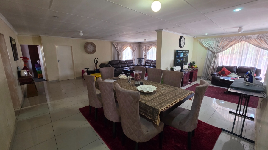 5 Bedroom Property for Sale in Capital Park Gauteng