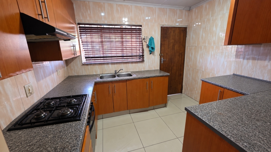 5 Bedroom Property for Sale in Capital Park Gauteng