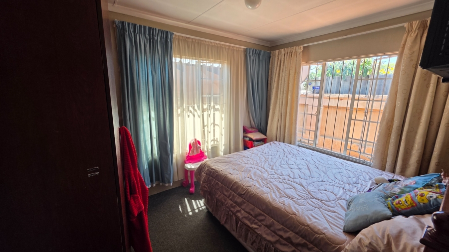 5 Bedroom Property for Sale in Capital Park Gauteng