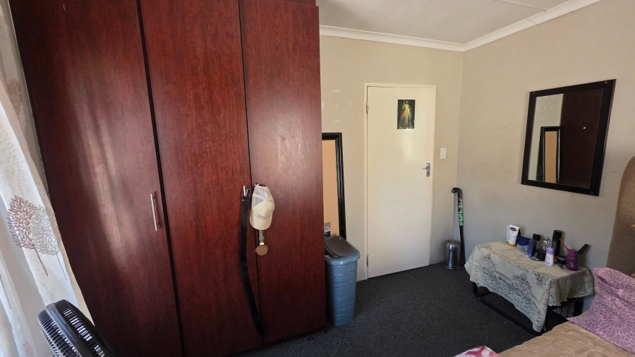 5 Bedroom Property for Sale in Capital Park Gauteng
