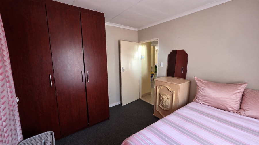 5 Bedroom Property for Sale in Capital Park Gauteng