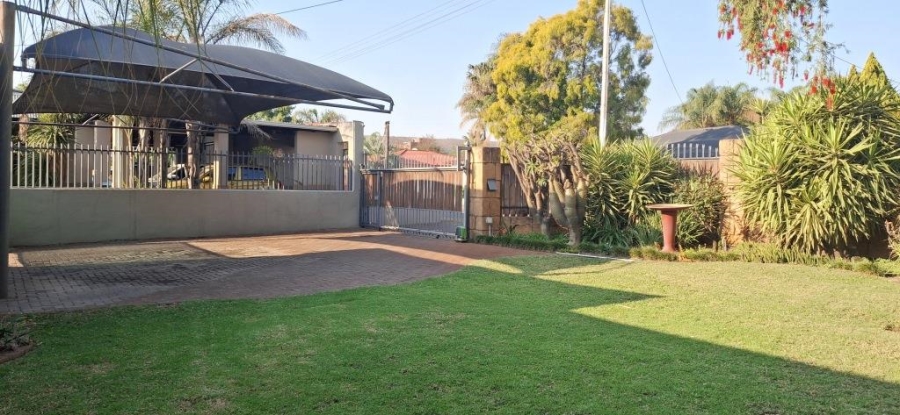 4 Bedroom Property for Sale in Villieria Gauteng
