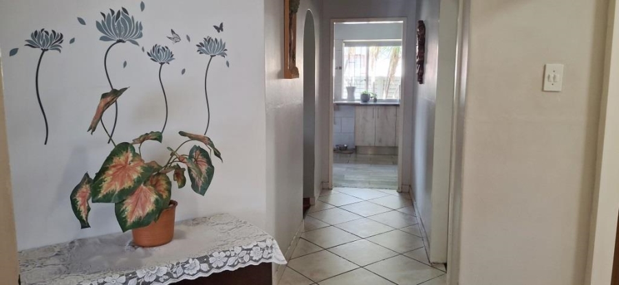 4 Bedroom Property for Sale in Villieria Gauteng