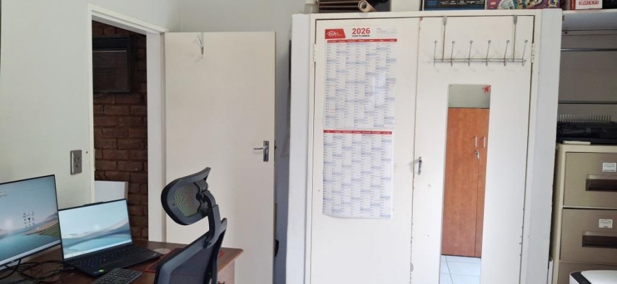 4 Bedroom Property for Sale in Villieria Gauteng
