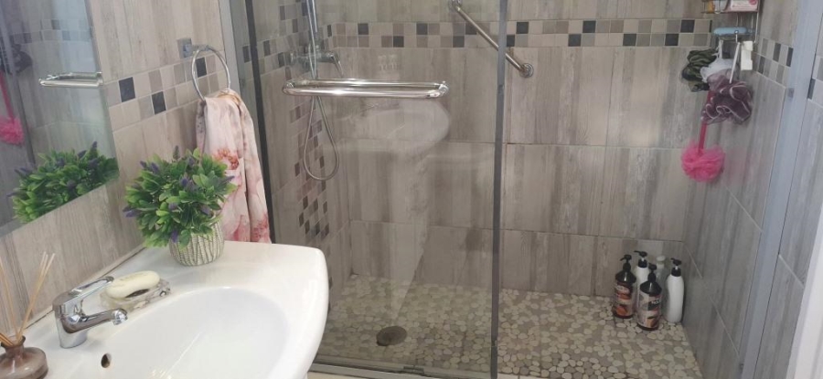 4 Bedroom Property for Sale in Villieria Gauteng