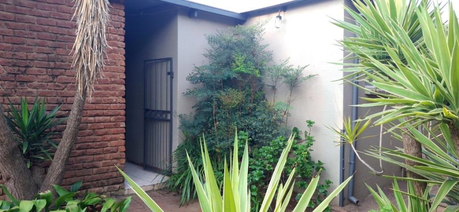 4 Bedroom Property for Sale in Villieria Gauteng
