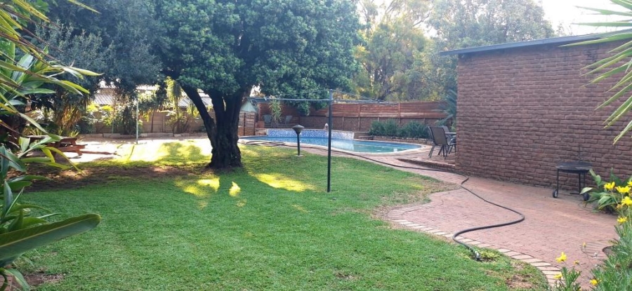 4 Bedroom Property for Sale in Villieria Gauteng
