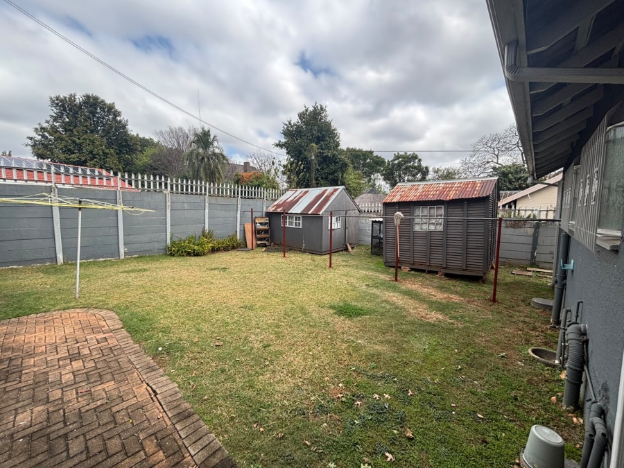 To Let 3 Bedroom Property for Rent in Linden Gauteng
