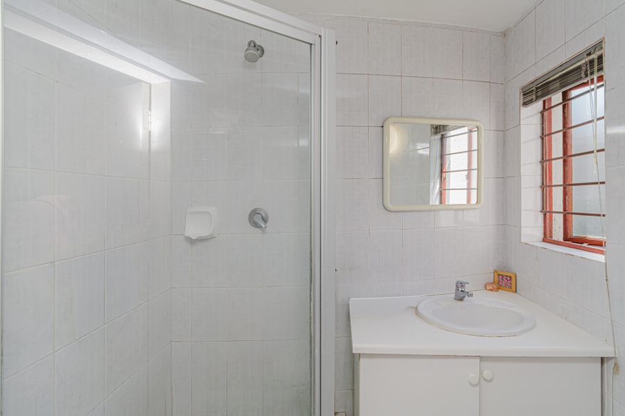 2 Bedroom Property for Sale in Lonehill Gauteng