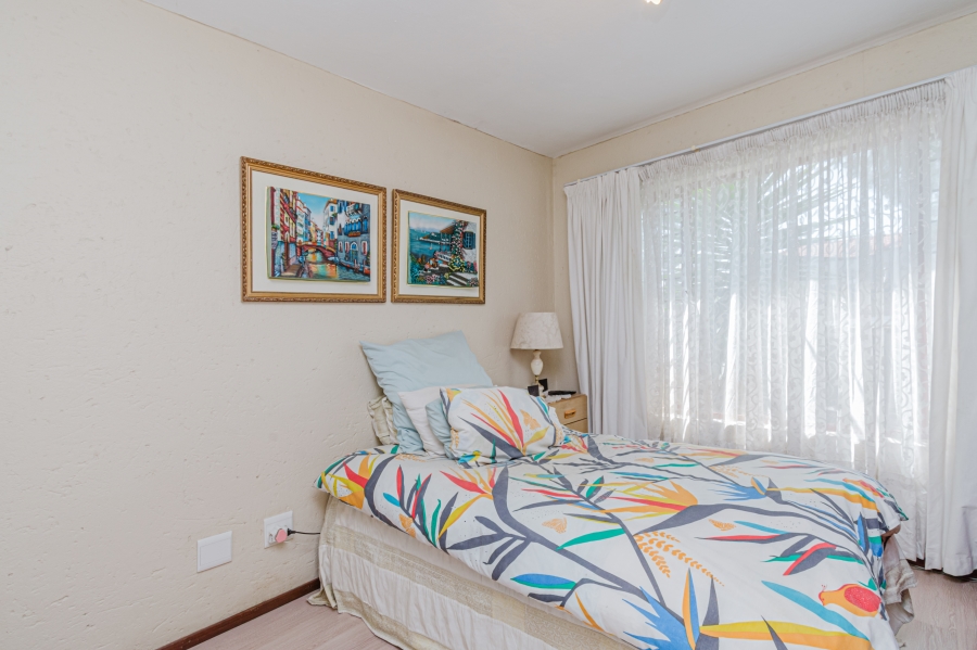 2 Bedroom Property for Sale in Lonehill Gauteng