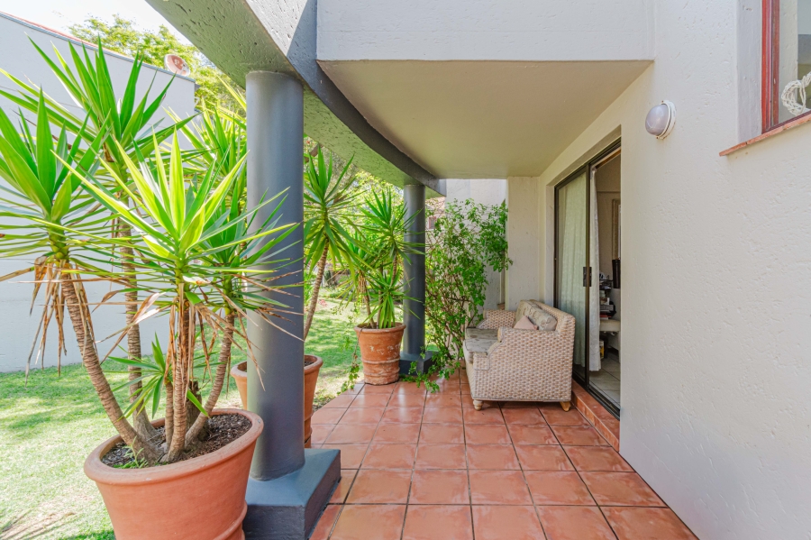2 Bedroom Property for Sale in Lonehill Gauteng