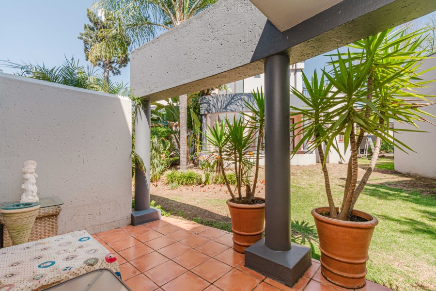 2 Bedroom Property for Sale in Lonehill Gauteng
