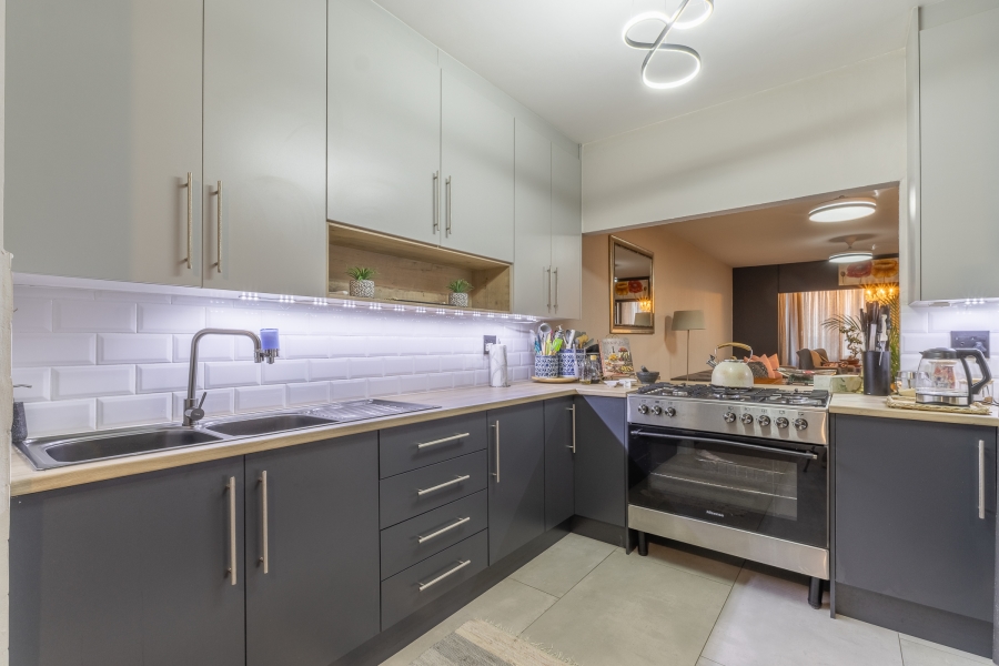 2 Bedroom Property for Sale in Primrose Hill Gauteng