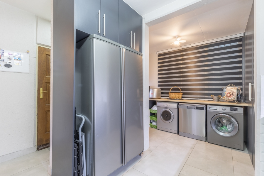 2 Bedroom Property for Sale in Primrose Hill Gauteng