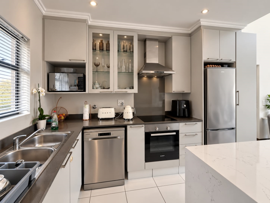 To Let 3 Bedroom Property for Rent in Paulshof Gauteng