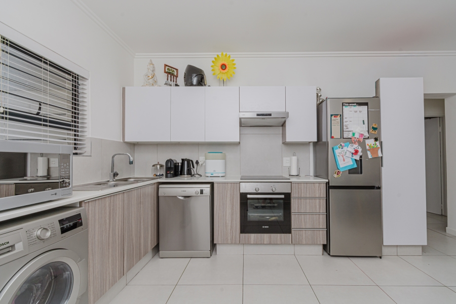 2 Bedroom Property for Sale in Beverley Gauteng