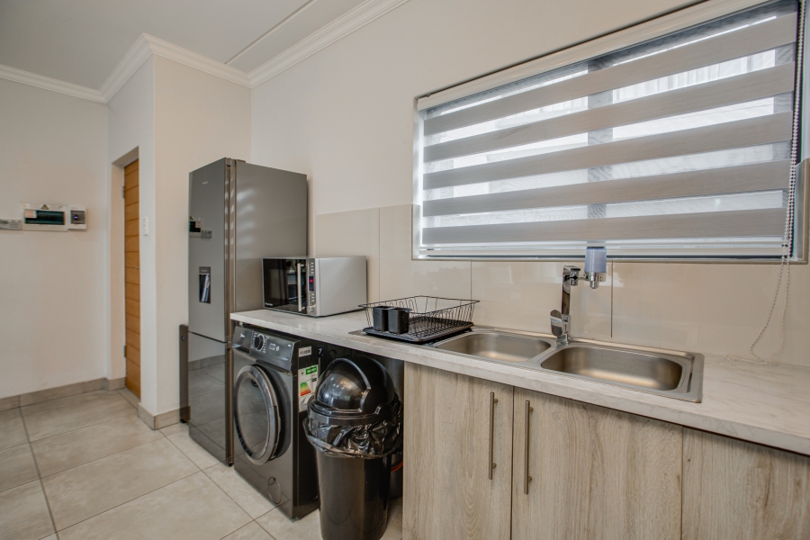 3 Bedroom Property for Sale in Paulshof Gauteng