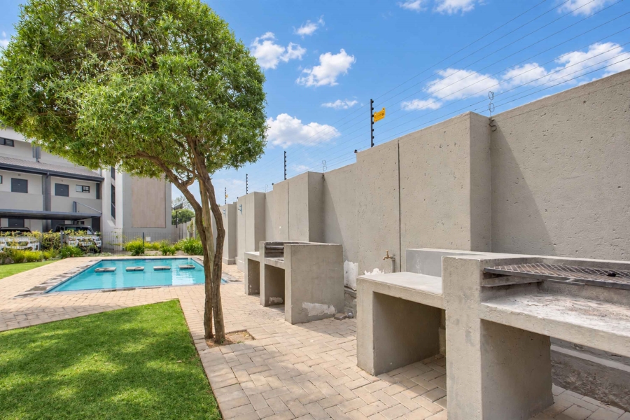 2 Bedroom Property for Sale in Fourways Gauteng