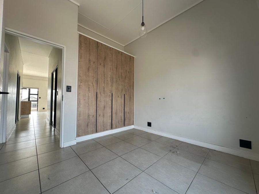 To Let 3 Bedroom Property for Rent in Linbro Park Gauteng