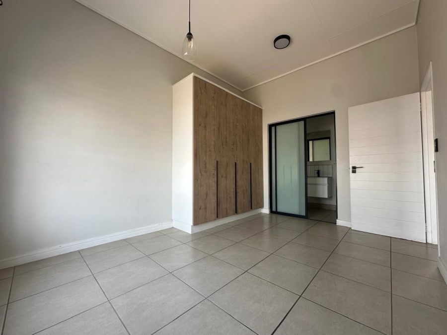 To Let 3 Bedroom Property for Rent in Linbro Park Gauteng
