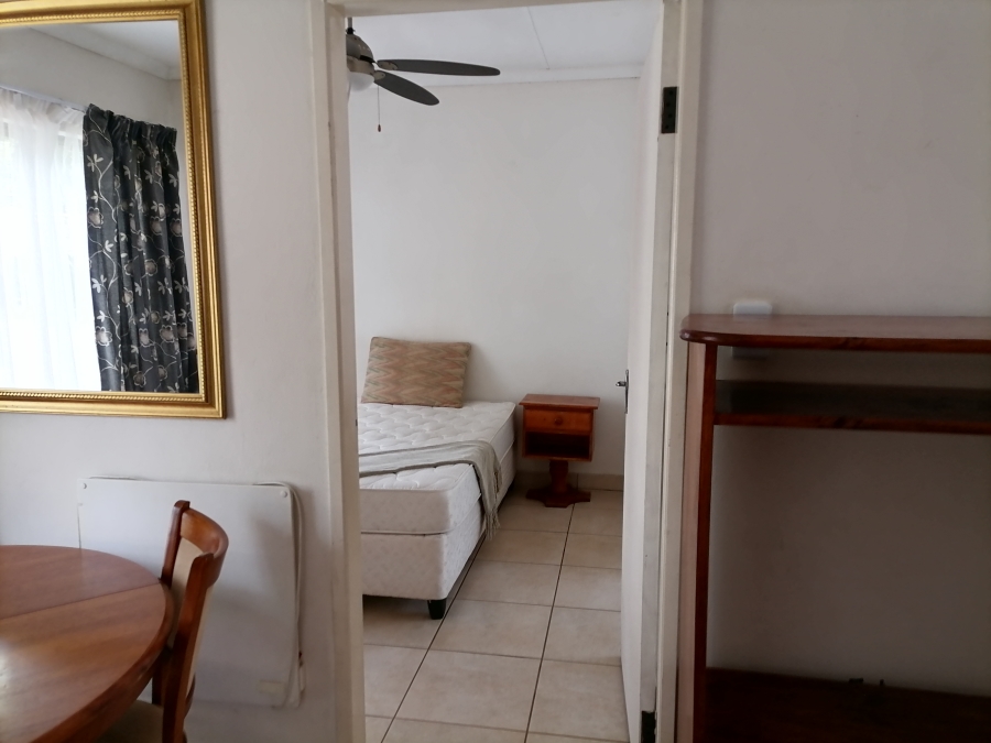 1 Bedroom Property for Sale in Strubensvallei Gauteng