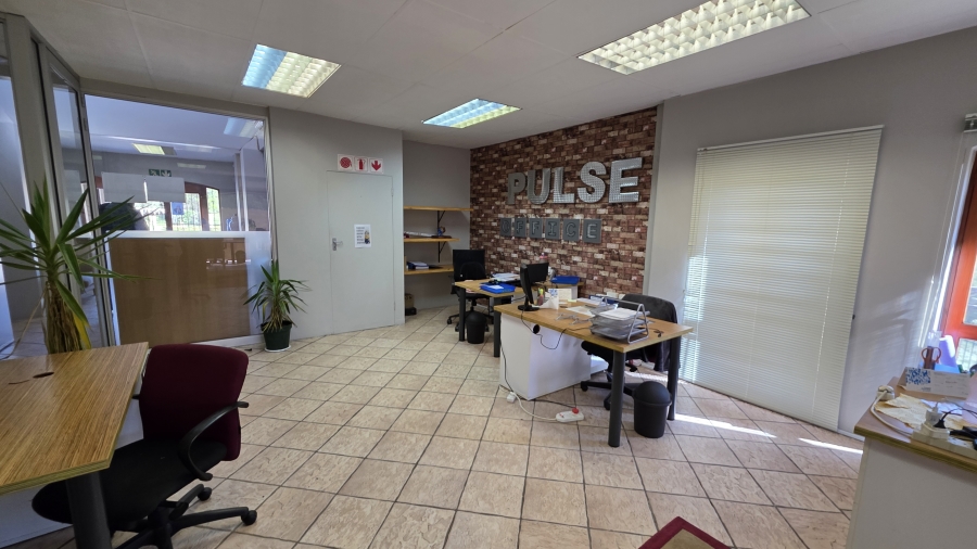 Commercial Property for Sale in Lynnwood Ridge Gauteng