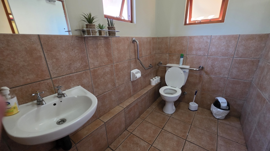 Commercial Property for Sale in Lynnwood Ridge Gauteng