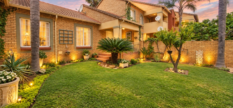 2 Bedroom Property for Sale in Mooikloof Ridge Gauteng