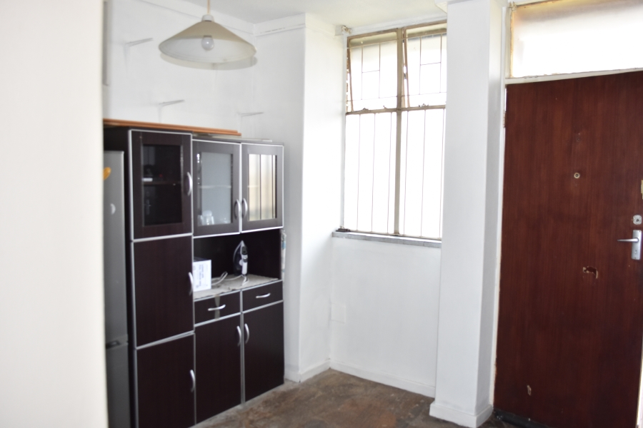 2 Bedroom Property for Sale in Gezina Gauteng