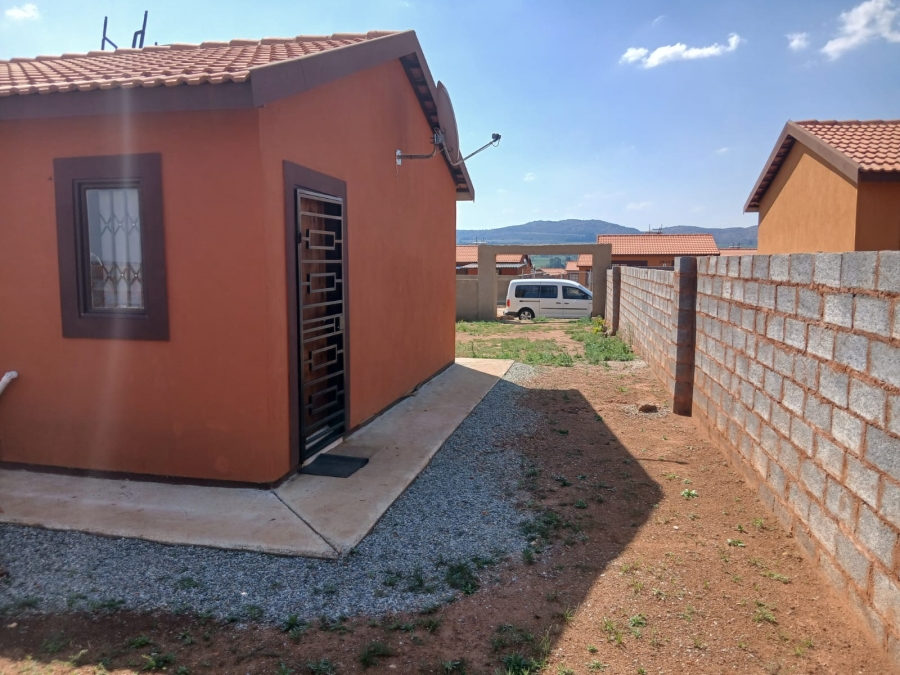2 Bedroom Property for Sale in Ratanda Gauteng