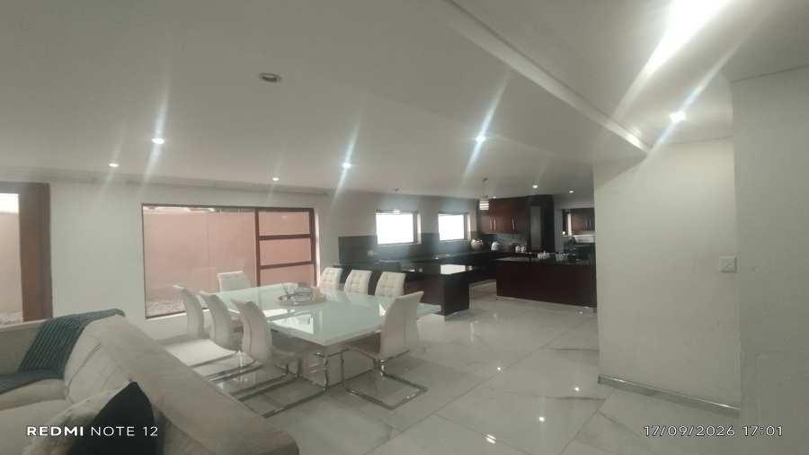 4 Bedroom Property for Sale in Vanderbijlpark SW 5 Gauteng