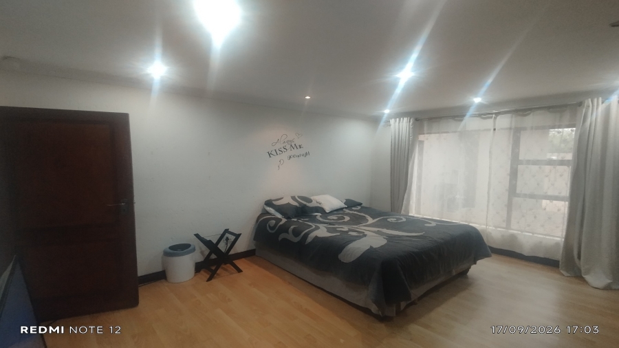 4 Bedroom Property for Sale in Vanderbijlpark SW 5 Gauteng