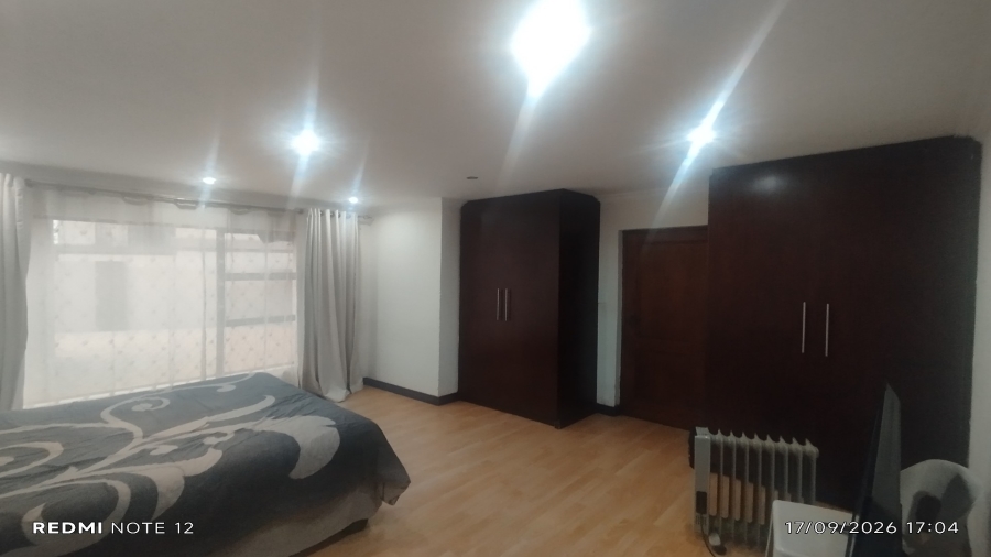 4 Bedroom Property for Sale in Vanderbijlpark SW 5 Gauteng