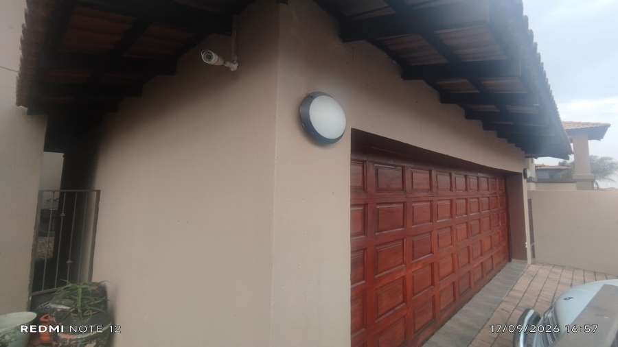 4 Bedroom Property for Sale in Vanderbijlpark SW 5 Gauteng