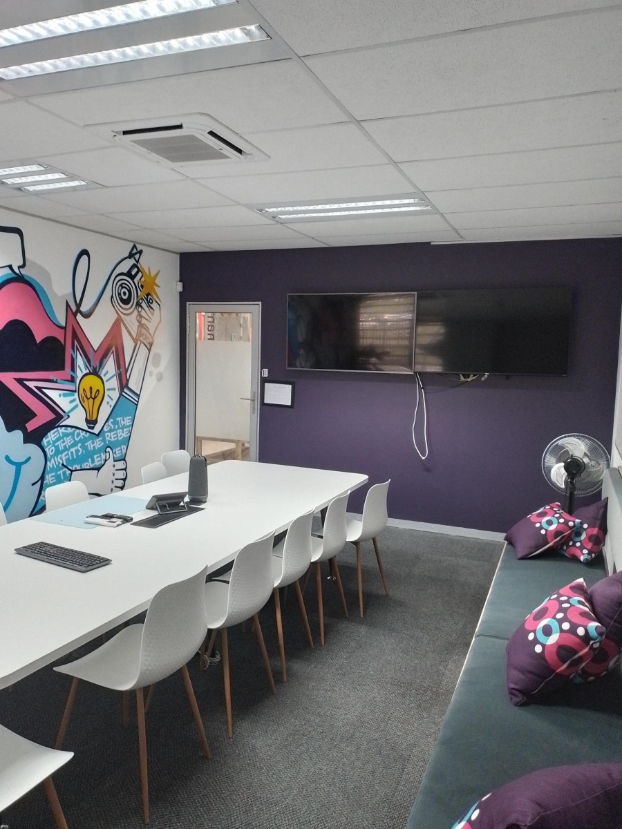 To Let Commercial Property for Rent in Greenstone Hill Gauteng