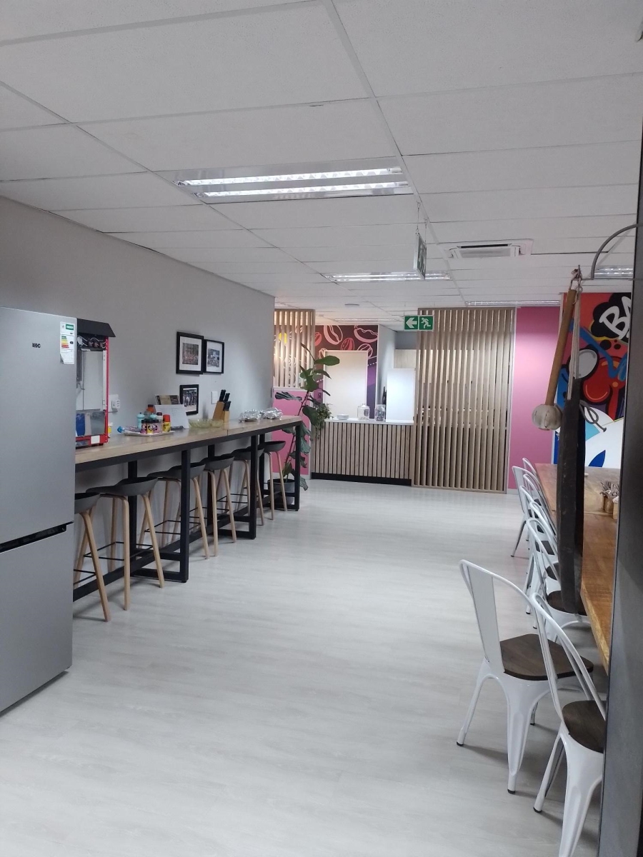 To Let Commercial Property for Rent in Greenstone Hill Gauteng