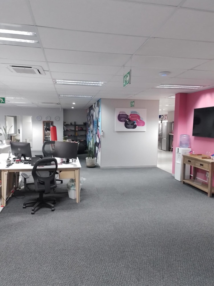 To Let Commercial Property for Rent in Greenstone Hill Gauteng