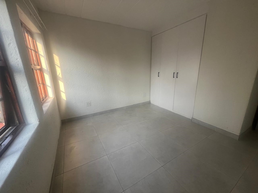 To Let 1 Bedroom Property for Rent in Dowerglen Ext 4 Gauteng