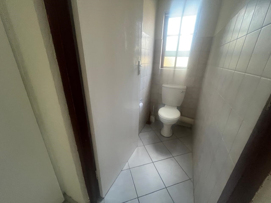 To Let 1 Bedroom Property for Rent in Dowerglen Ext 4 Gauteng