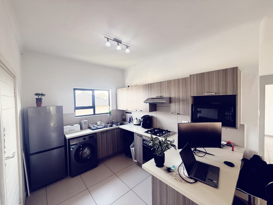2 Bedroom Property for Sale in Comet Gauteng