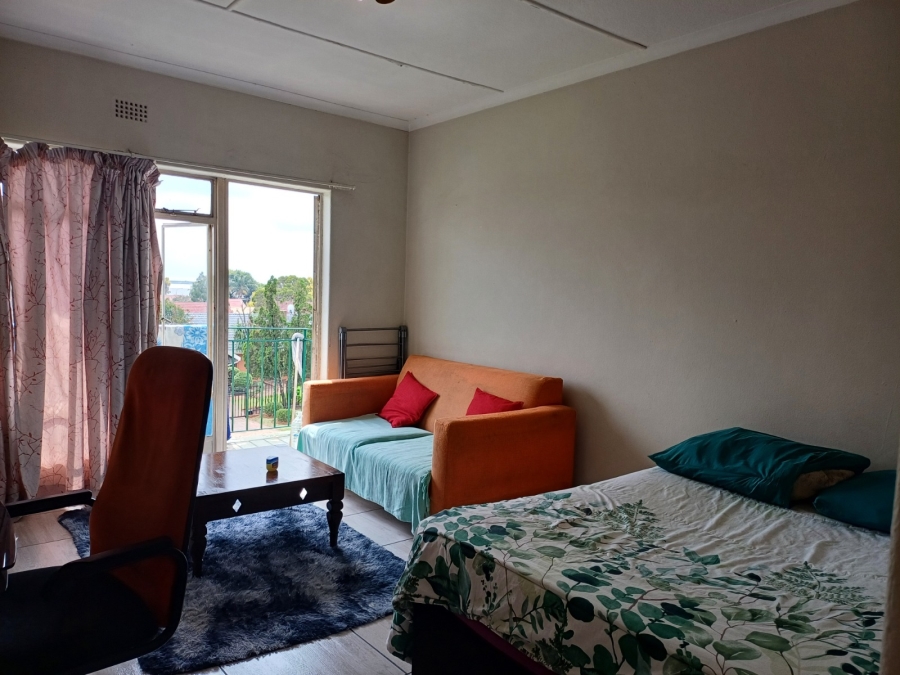 To Let 1 Bedroom Property for Rent in Croydon Gauteng
