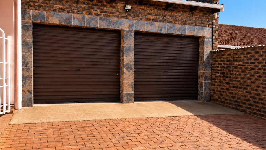 4 Bedroom Property for Sale in Edleen Gauteng
